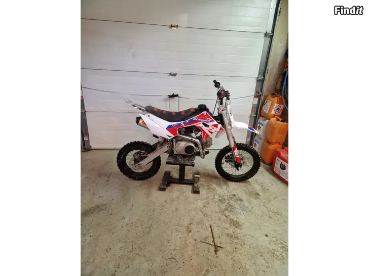 Säljes Bse cross 110cc