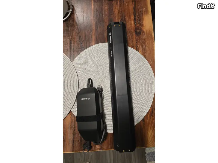 Myydään Bosch PowerTube 750Wh smart system akku + laddare/laturi/charger