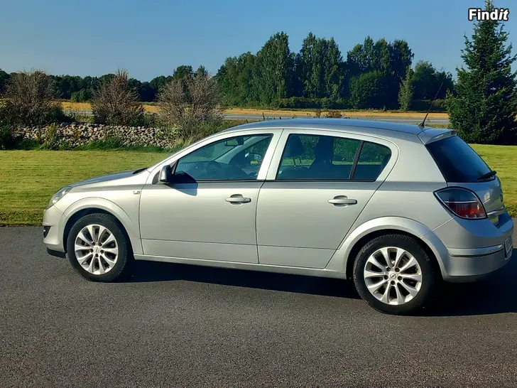 Myydään Opel Astra 1.6 Twinport 115hv 5-ov