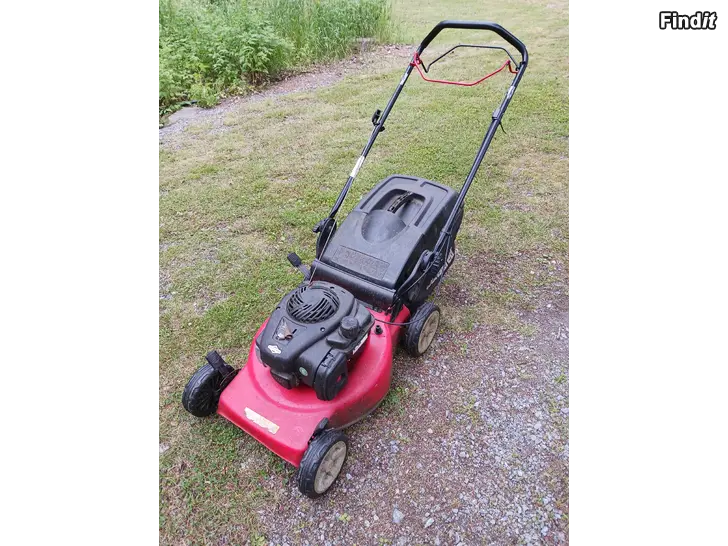 Säljes Gräsklippar Jonsered