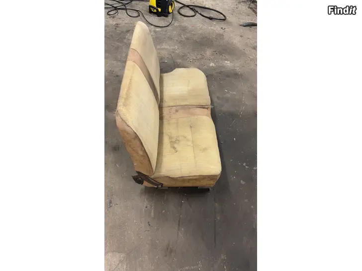 Säljes Bänk till pickup