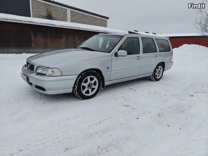 Myydään Volvo V70 Mk1