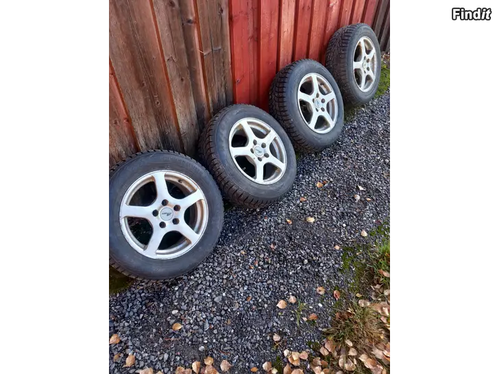 Myydään Volvo 15 aluvanteet  + 2kpl talvirenkaat