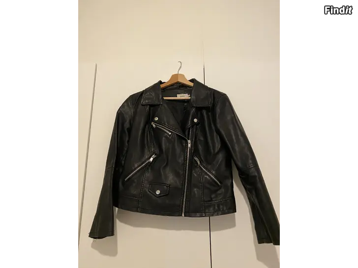 Myydään Only Biker Nahkatakki
