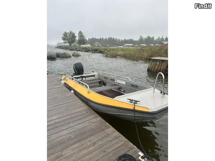 Säljes Buster RS + Mercury 25 EFI