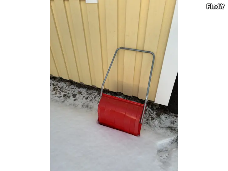 Säljes Snöskotta för barn