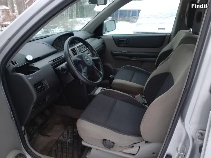 Säljes Korjattavaksi