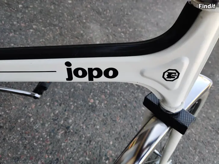 Säljes Retro jopo 24t