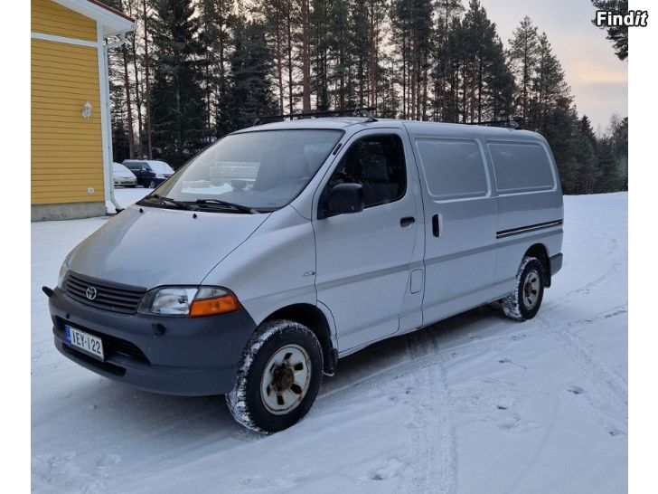 Säljes Toyota Hiace 4 wd 2006