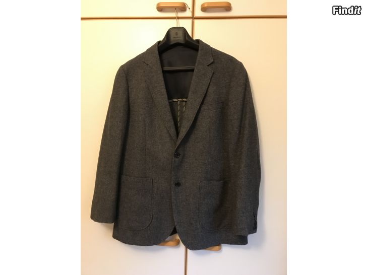 Säljes Kavaj/blazer och byxor