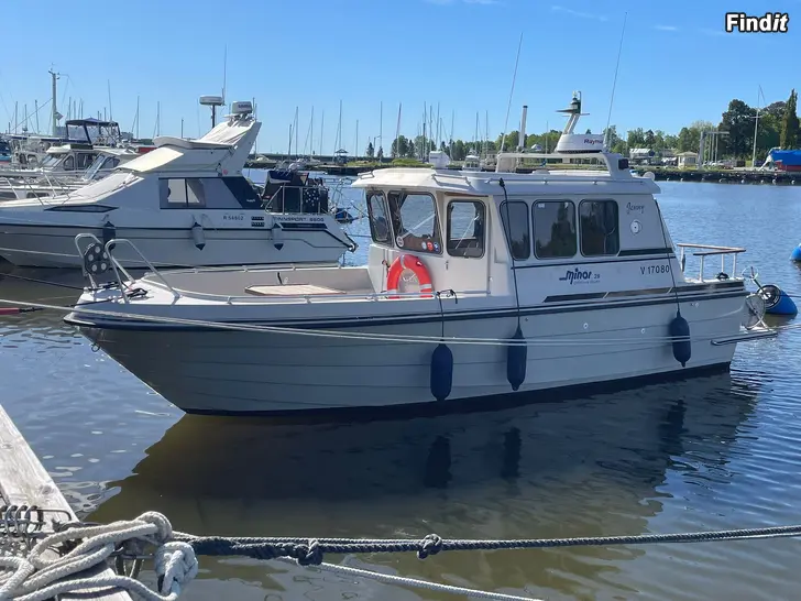 Myydään Minor 28