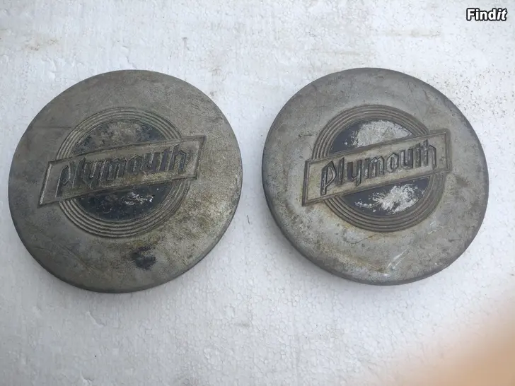 Myydään Plymouth