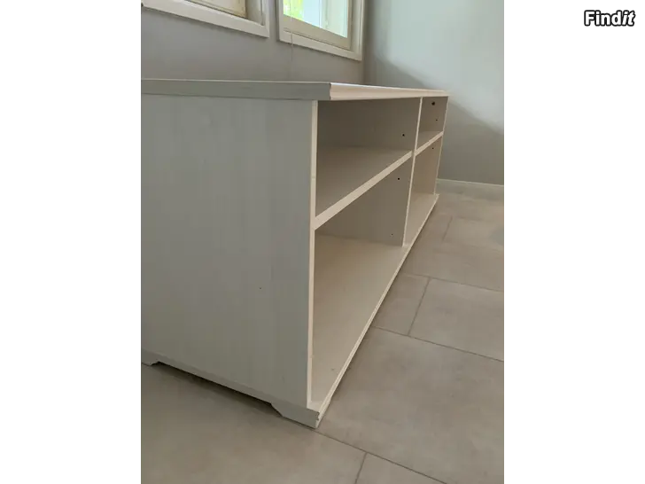 Säljes Tv-bänk