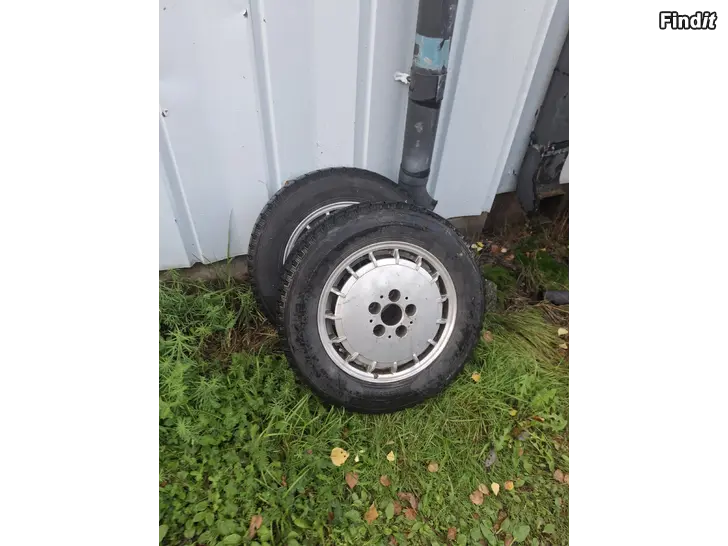 Myydään mb vanteet