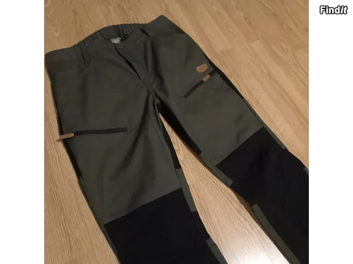 Säljes Uudet vapaa-ajan housut/ retkeilyhousut, 44-46