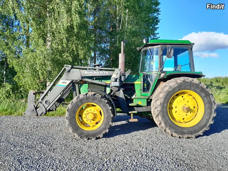 Myydään John deere 4040s traktori