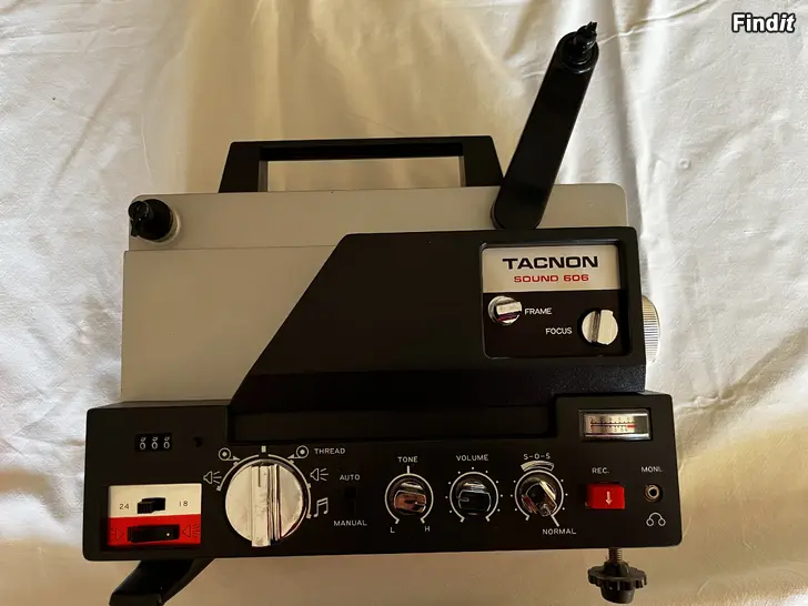 Bortges Super 8 projektor och filmduk