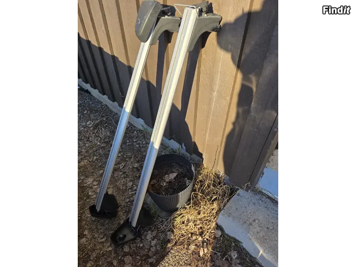 Säljes BMW F31 original takräcken