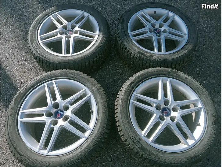 Myydään Saab Aero alut nastarenkailla 225/55R17 98T