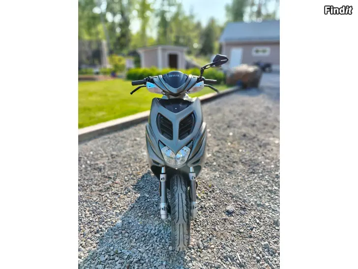Säljes Yamaha Aerox 4t