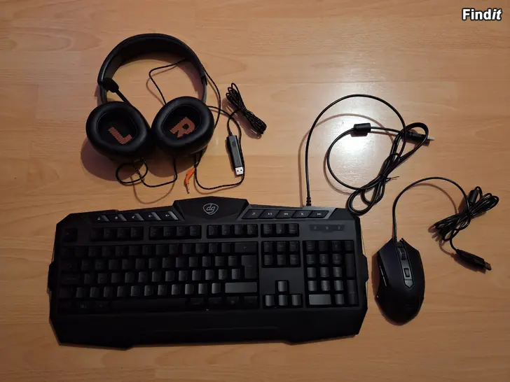 Säljes Mus/tangentbord/hörlurar