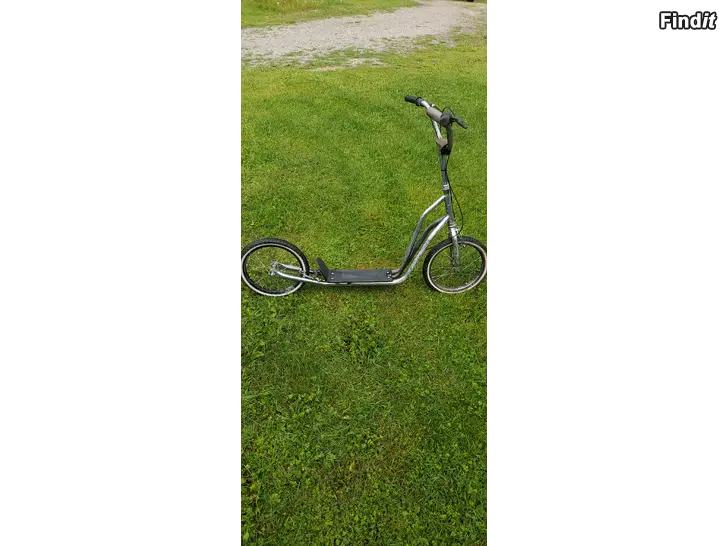 Myydään Potkupyörä