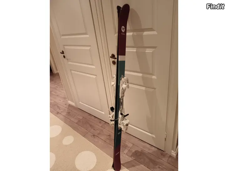Säljes Rossignol Twintip 158cm