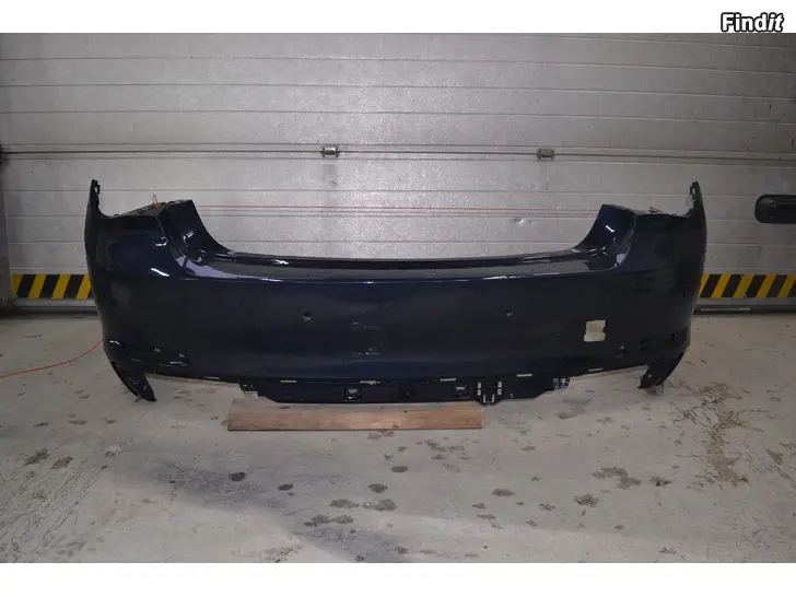 Myydään BMW 750Li 750i 08-12 puskuri taka 51127209924