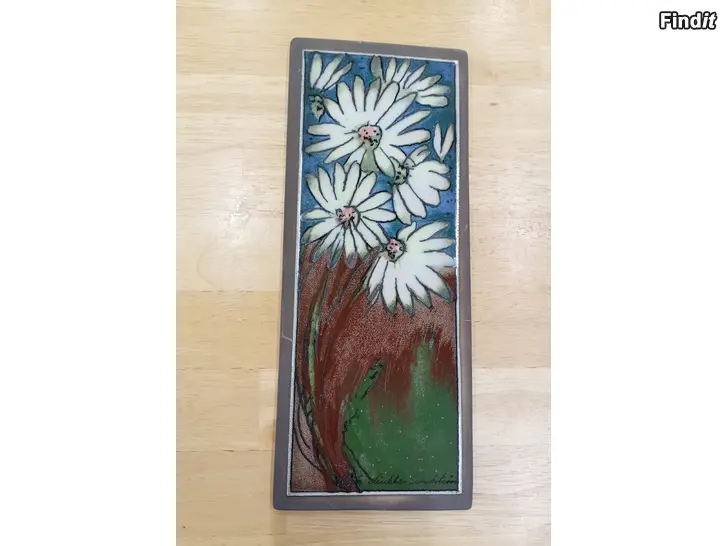 Myydään Arabia seinätaulu