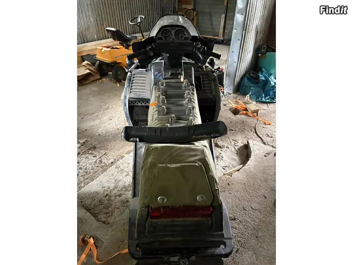 Myydään Exciter 570, reservdelsobjekt/projekt