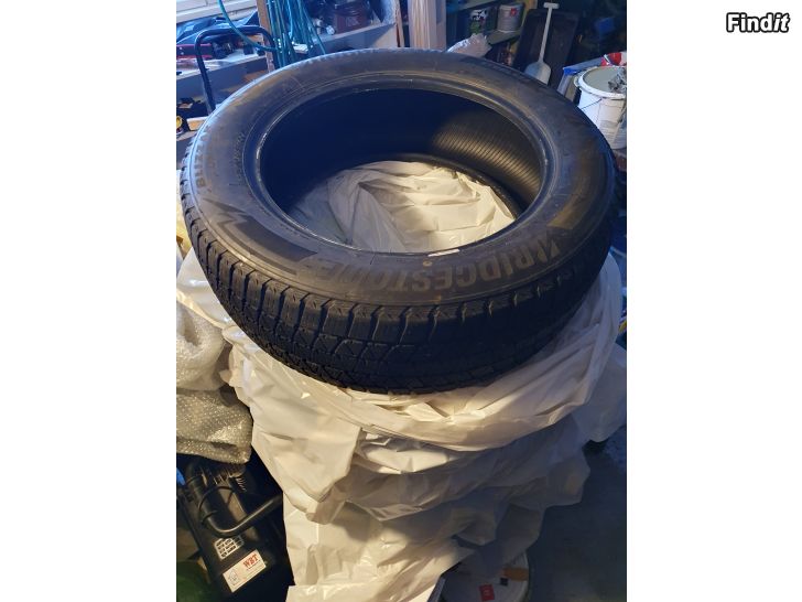 Säljes 4 st Bridgestone Blizzak 225/60R18 friktionsdäck