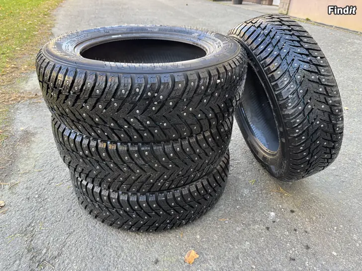 Myydään Nokian HKPL10, 185/65R15