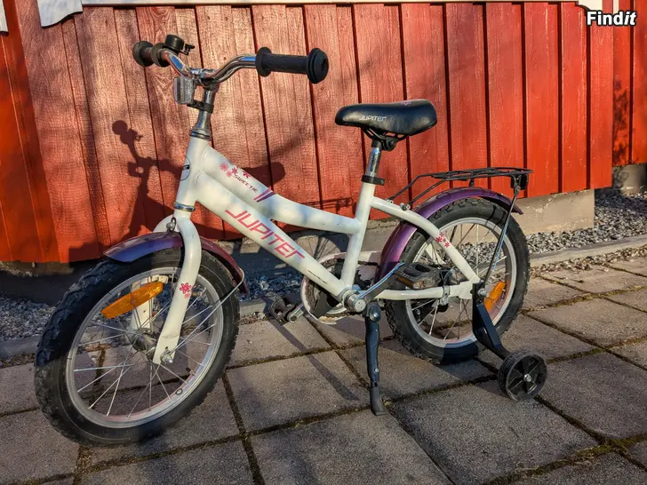 Myydään Barncykel 16 tum. Lastenpyörä