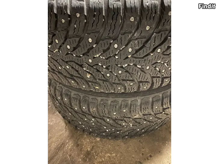 Myydään 215/50/17 nokia hakkapelitta 9 2kpl