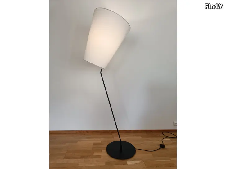 Myydään Lundia Soihtu -valaisin