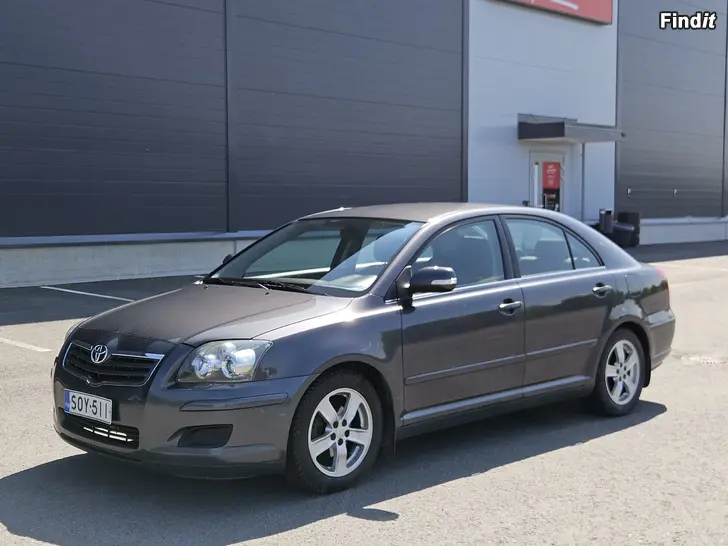 Myydään Toyota Avensis 1.6i 190tkm