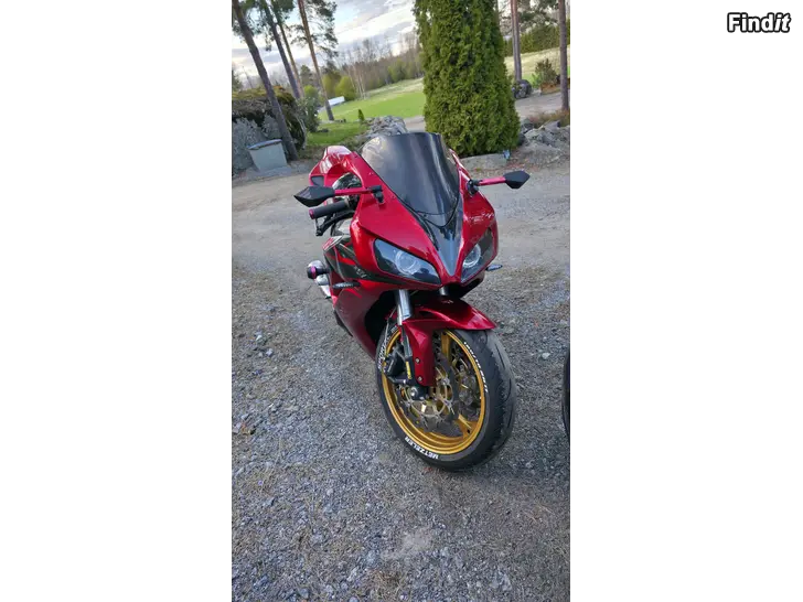 Säljes Honda Fireblade 1000RR