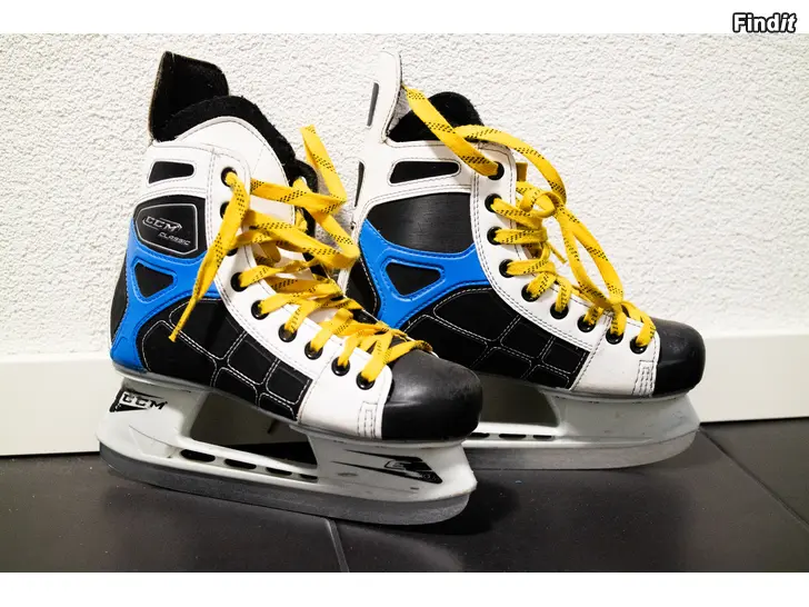 Myydään CCM Classic luistimet koko 38