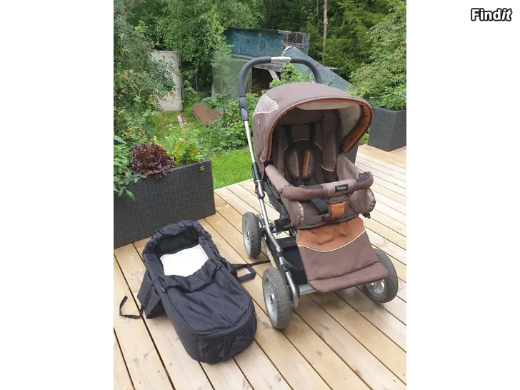 Säljes Emmaljunga City Cross + Ora babylift