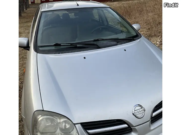 Säljes Nissan Almera Tino 1.8