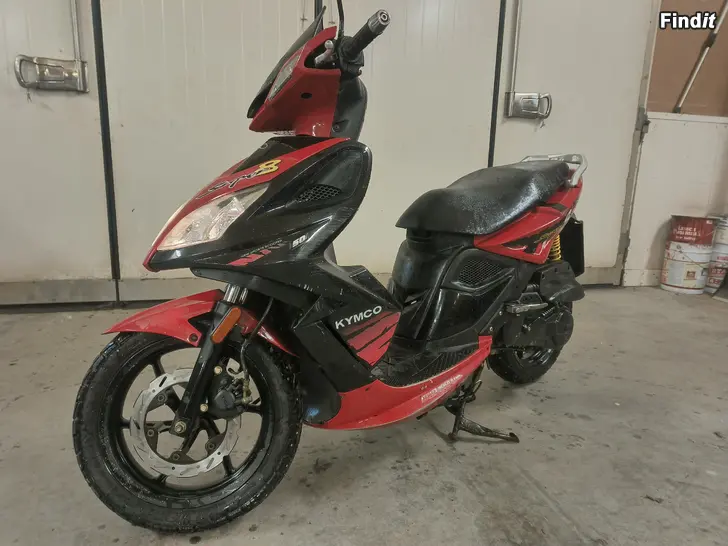 Myydään Kymco super8 4t
