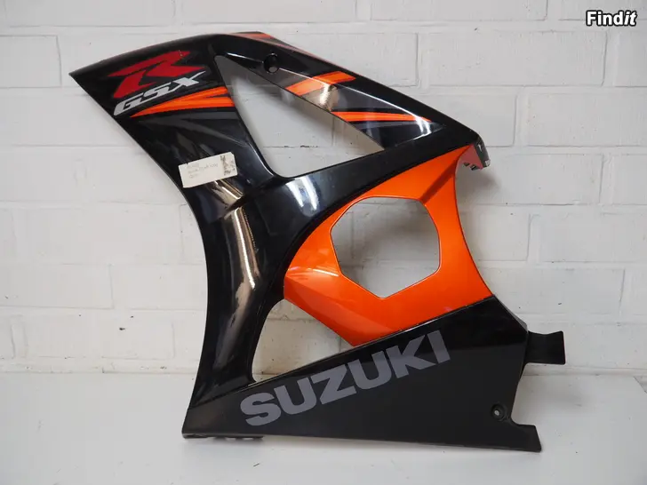 Myydään Suzuki GSXR 1000 07-08 K7-K8 osia