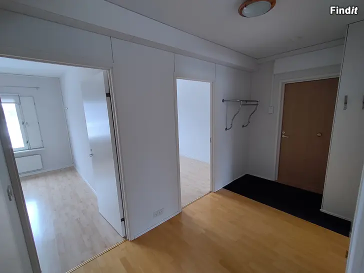 Vuokrataan Lägenhet 3-rum och kök 70m2, Larsmo