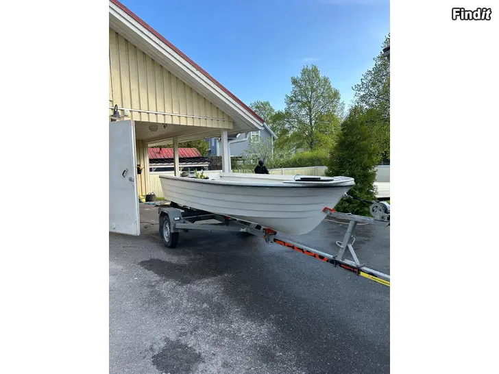 Säljes Terhi 410 + mariner 15