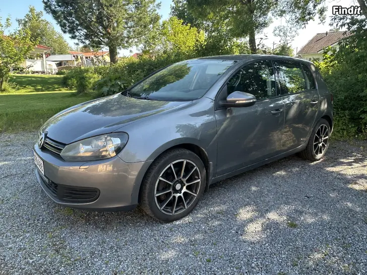 Säljes VW Golf 1,4 TSi 90kW -09 Säljes VW Golf 1,4 TSi 90kW -09