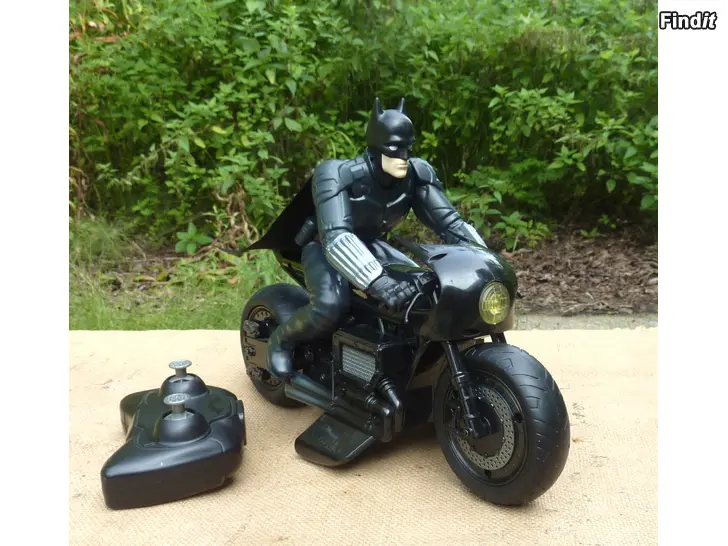 Myydään Batman moottoripyörä