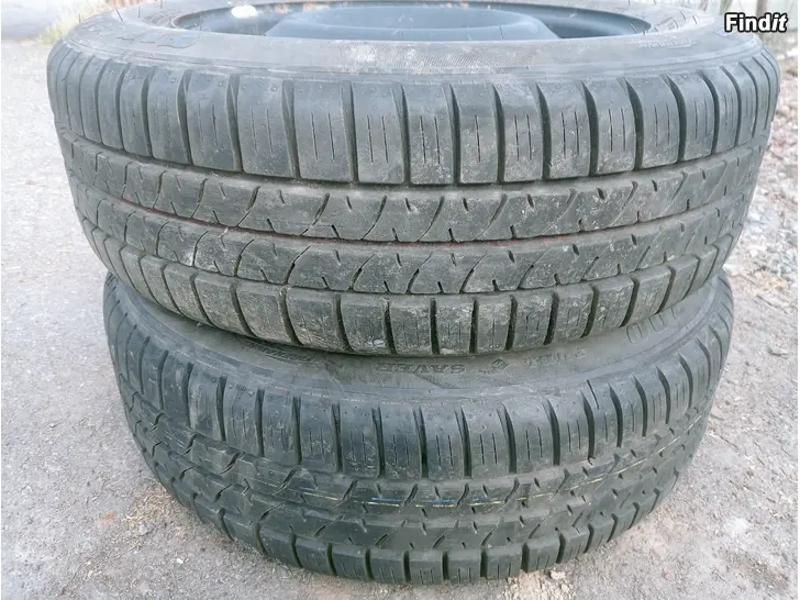 Myydään Kesärenkaat Firestone 195/60R15 vanteet 4-100 GM