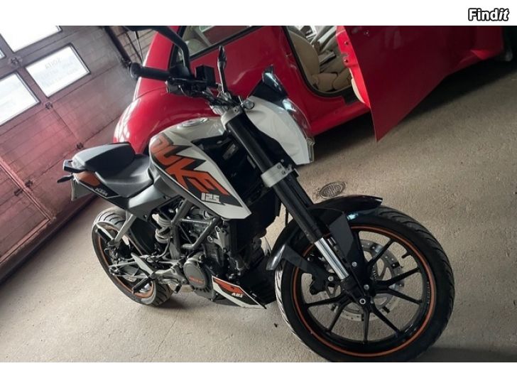 Myydään KTM DUKE 125