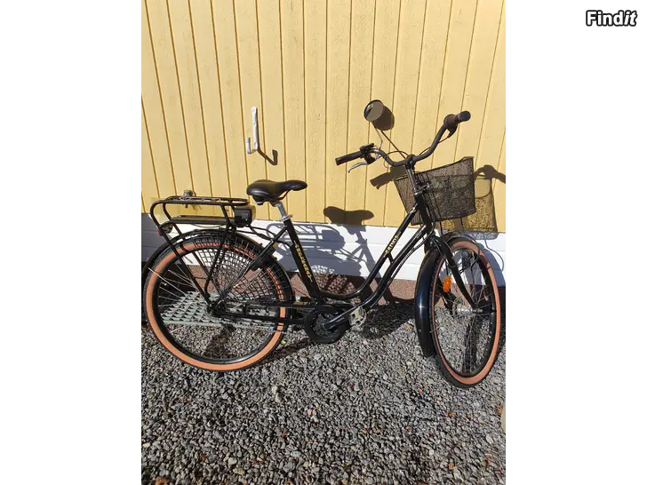 Säljes Aino Helkama / Sähköpyörä/ El cykel