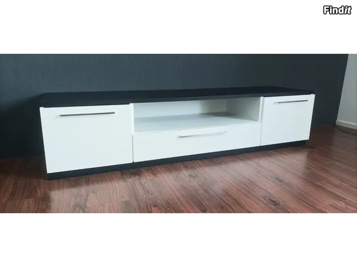 Säljes Modern TV-bänk 180 cm  soft close  som ny
